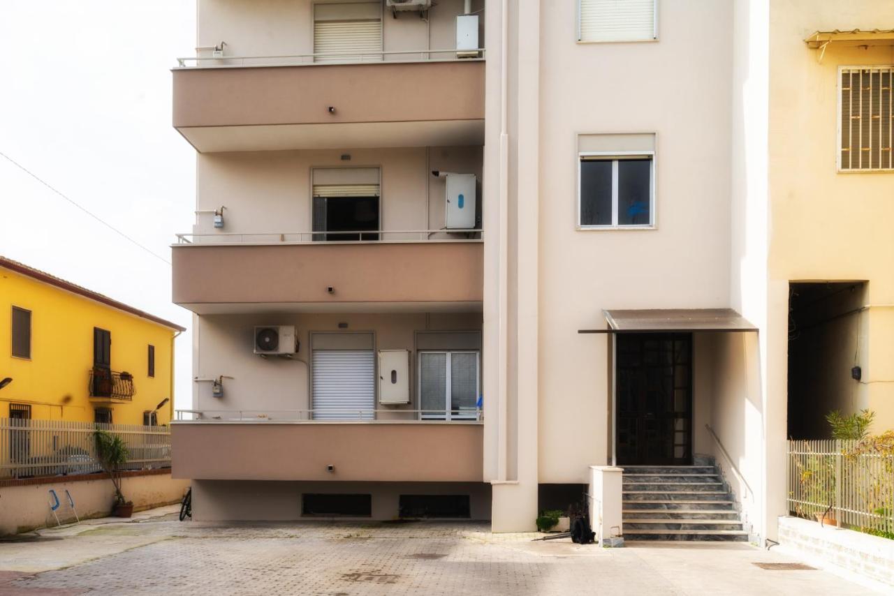 B&B Porta Roma Capua Buitenkant foto